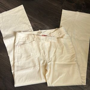 Max Studio women’s light khaki beige pants size 4